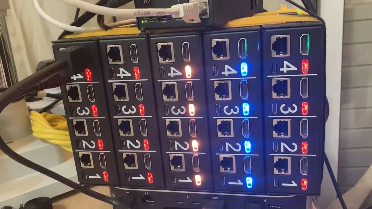 Firmware update running